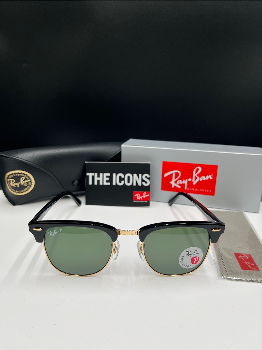 Ray-Ban Clubmaster Sunglasses in Black & Gold with Green Lenses Unisex 51mm